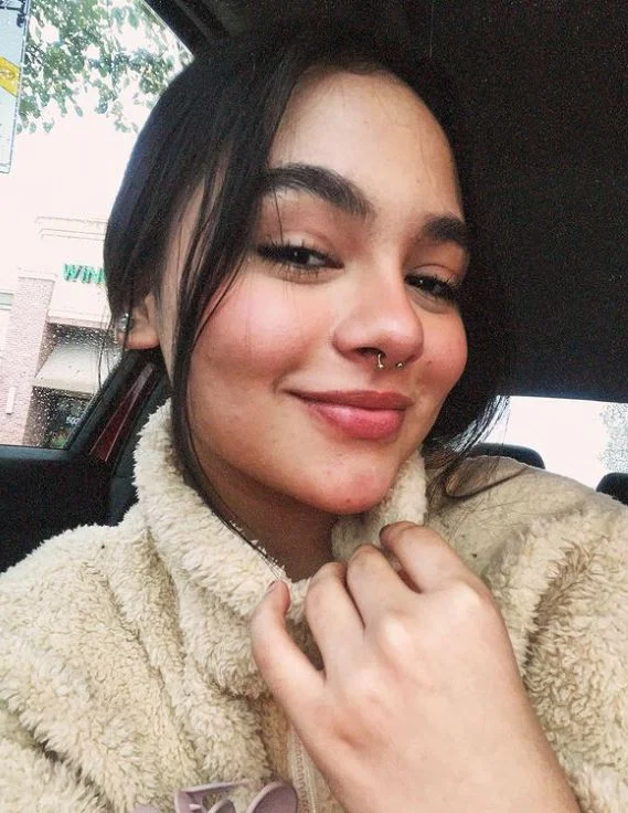 Isabella Sierra bio