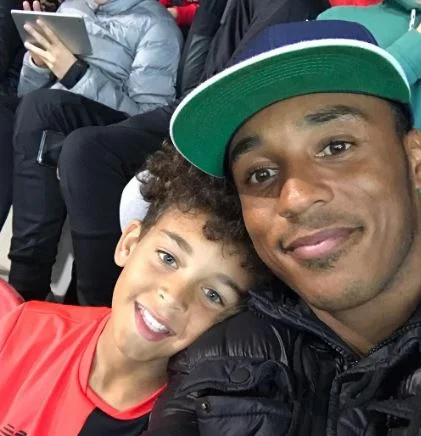 Jayden Danns old picture with his father