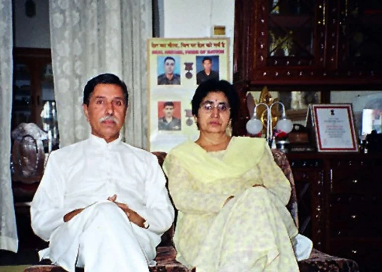 Kamal Kanta Batra with her husband Girdhari Lal Batra