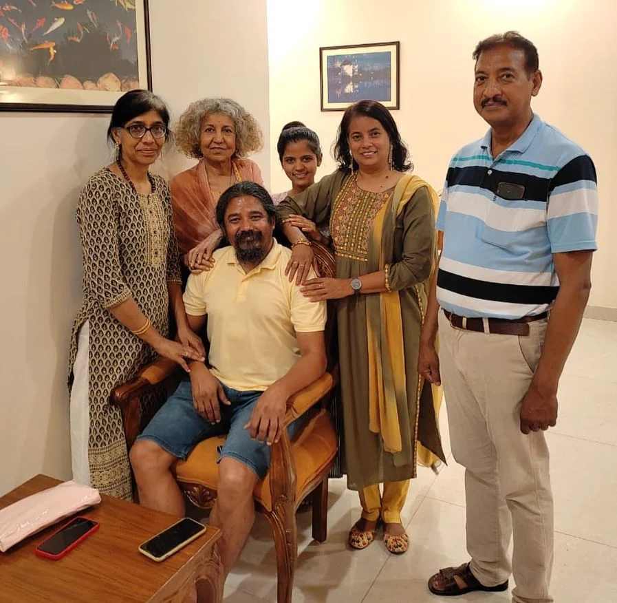 Kavita Chaudhary and friends
