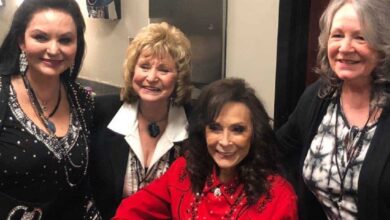 Loretta Lynn's 7 Siblings