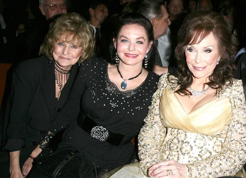 Loretta Lynn's sisters