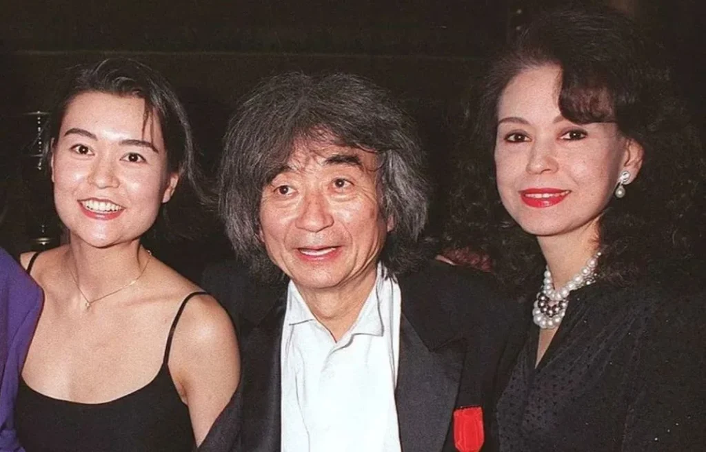 Miki Irie with her husband Seiji Ozawa and daughter