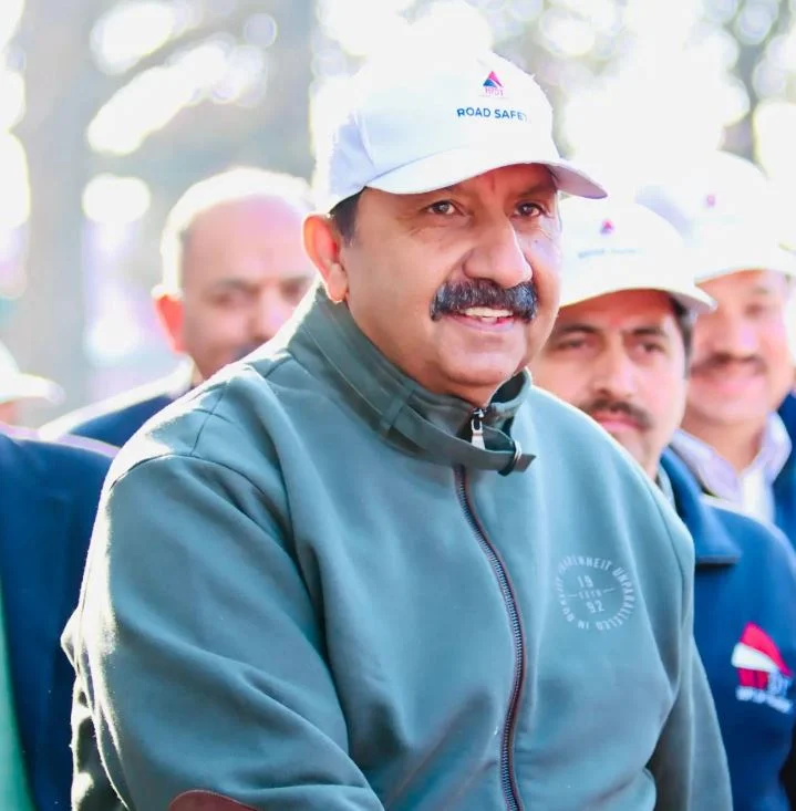 Mukesh Agnihotri bio