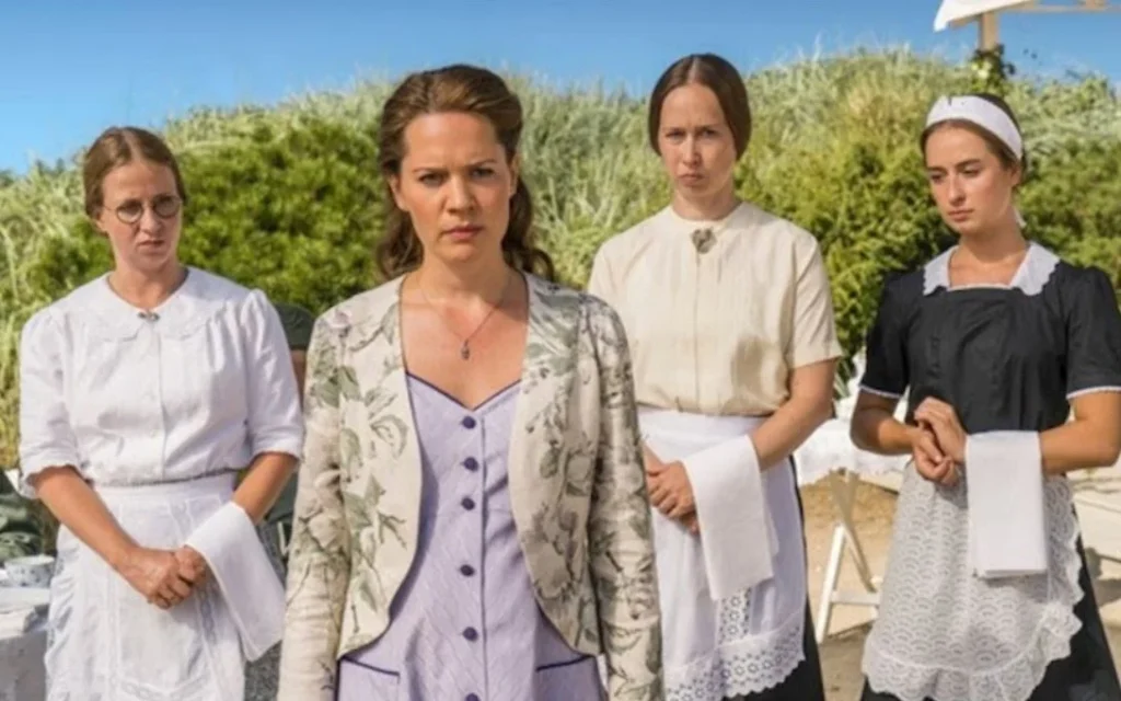 Seaside Hotel Season 10 Release Date