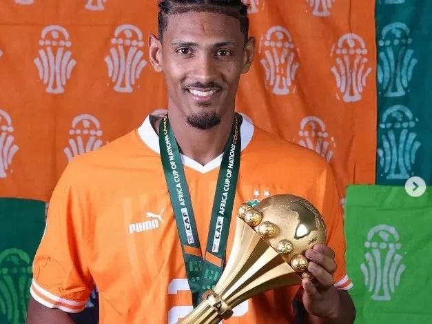 Sebastien Haller Parents: Meet Mother Simone Kuyo, and French Father