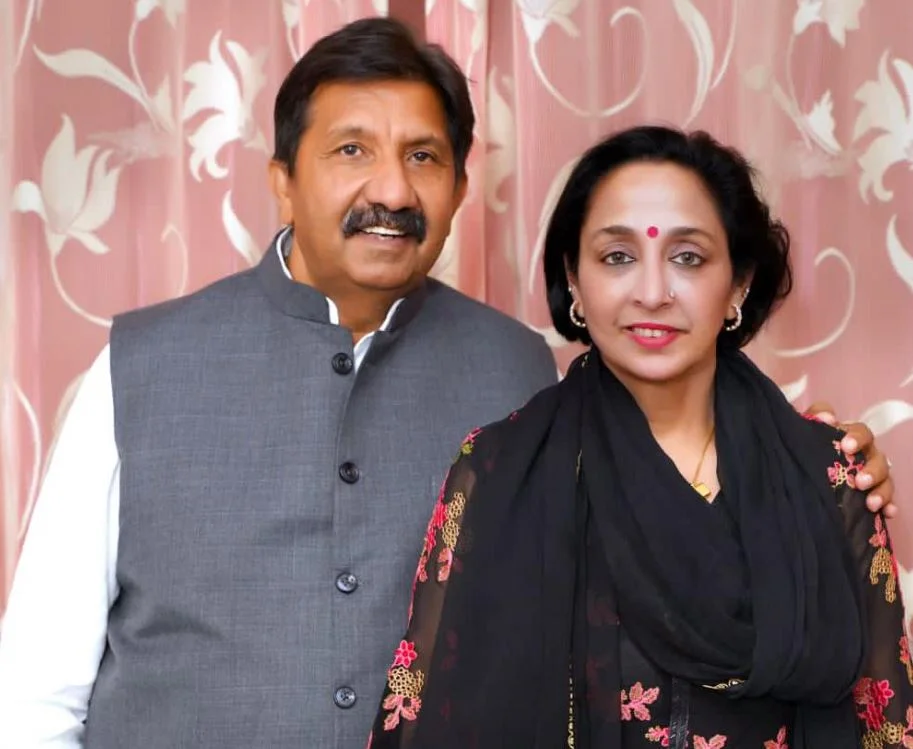 Simmi Agnihotri and Mukesh Agnihotri