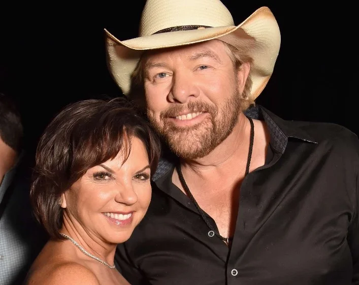 Toby Keith and his wife Tricia Lucus