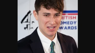 Tom Rosenthal