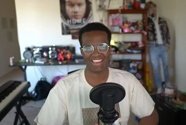 Was Youtuber Twomad Gay?