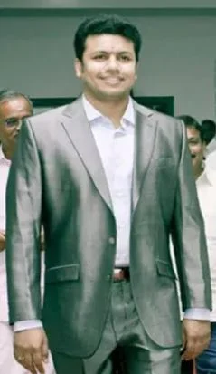 Vetri Duraisamy height