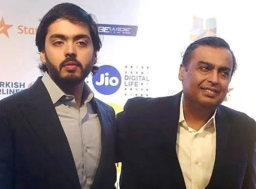 Anant Ambani With his father