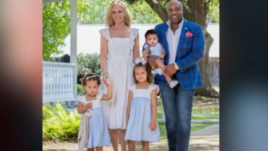 Emily Dague Hunt with her husband and kids